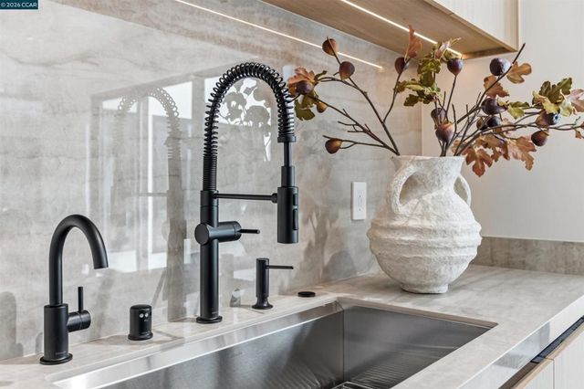 263 Las Quebradas, Alamo, CA 94507