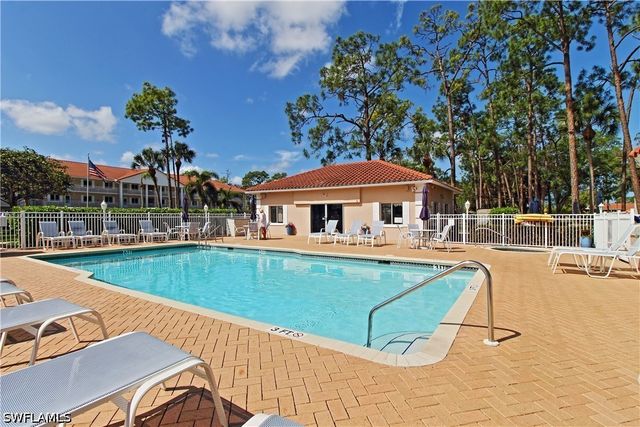 5970 Amherst DR C205, Naples, FL 34112