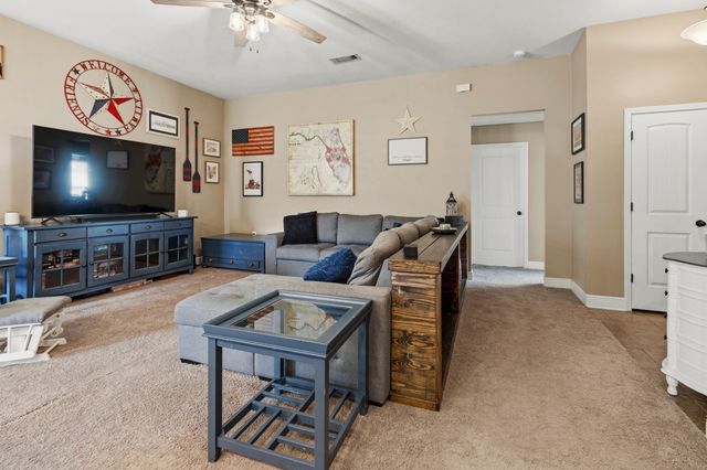 5818 Seven Ducks Lane, Crestview, FL 32539