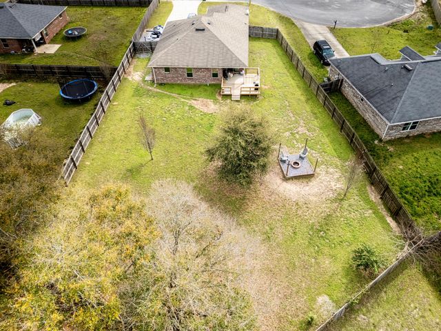 5818 Seven Ducks Lane, Crestview, FL 32539