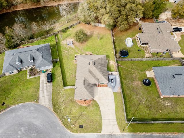5818 Seven Ducks Lane, Crestview, FL 32539