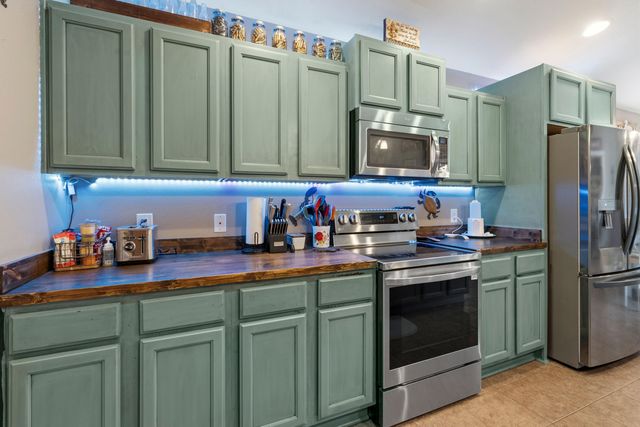 5818 Seven Ducks Lane, Crestview, FL 32539