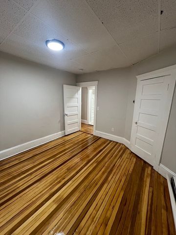 526 Western Ave 8, Lynn, MA 01904