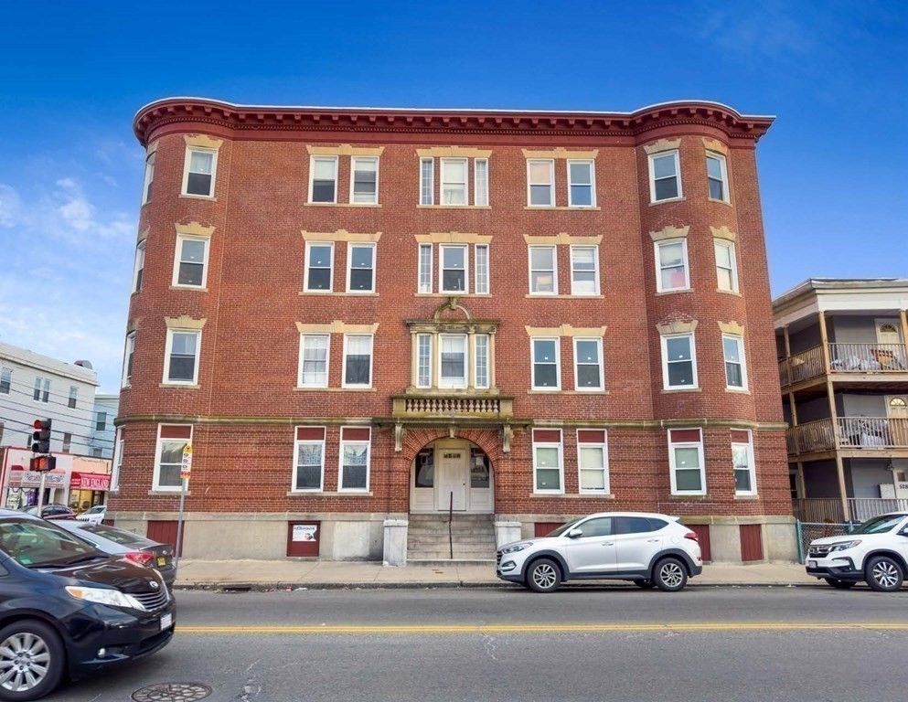 526 Western Ave 8, Lynn, MA 01904