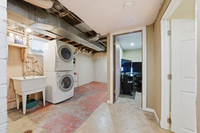 2507 W OLYMPIC Ave, Spokane, WA 99205