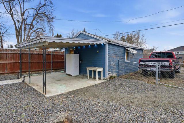 2507 W OLYMPIC Ave, Spokane, WA 99205