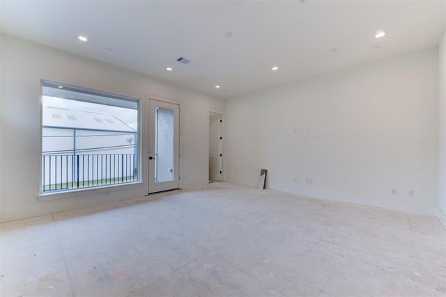 4511 Nolda Street, Houston, TX 77007