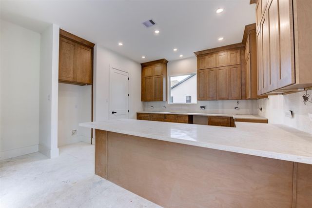 4511 Nolda Street, Houston, TX 77007