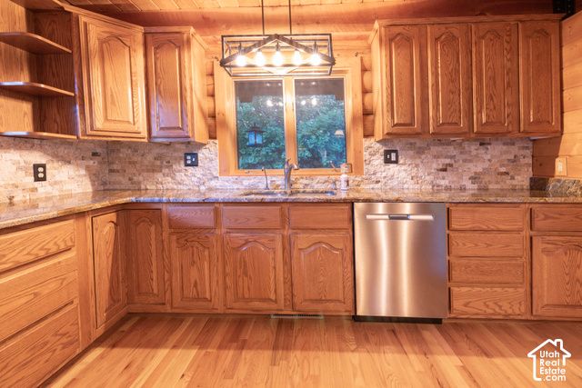 1311 E CANYON CREEK DR, Bountiful, UT 84010