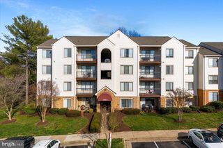 9563 BATTERY HEIGHTS BLVD #201, Manassas, VA 20110