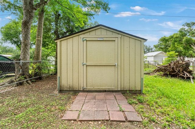 5518 11TH STREET, Zephyrhills, FL 33542