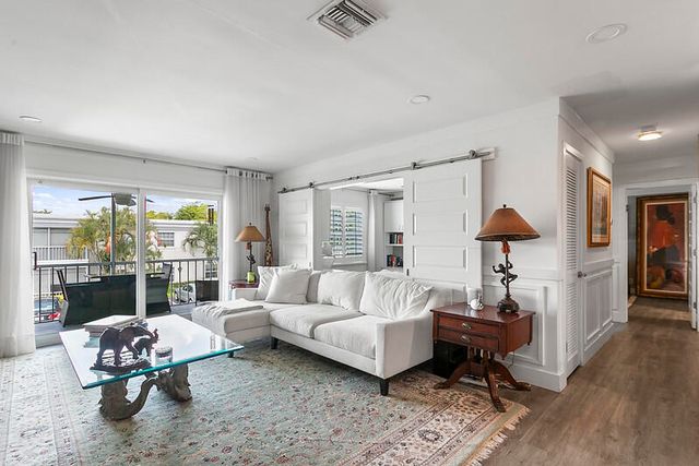 6471 Bay Club Drive 3, Fort Lauderdale, FL 33308