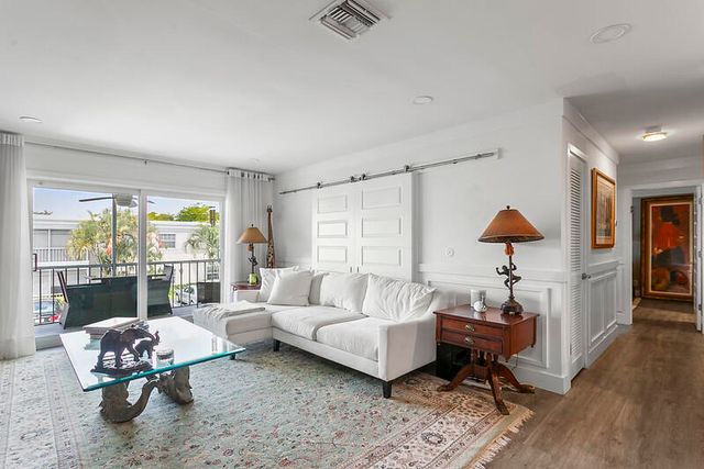 6471 Bay Club Drive 3, Fort Lauderdale, FL 33308