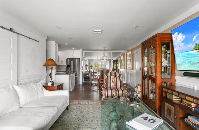 6471 Bay Club Drive 3, Fort Lauderdale, FL 33308