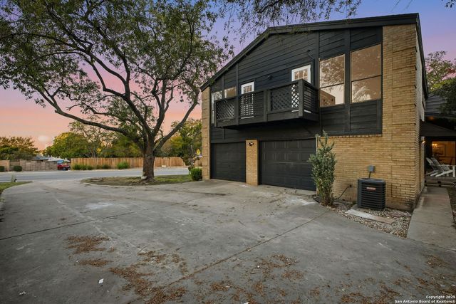 6302 Cypress, Windcrest, TX 78239