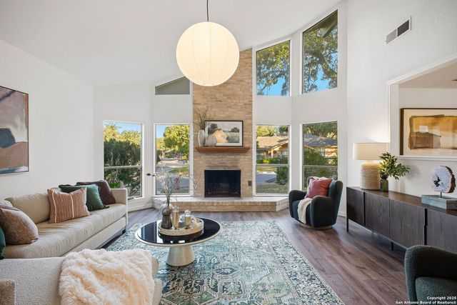 6302 Cypress, Windcrest, TX 78239