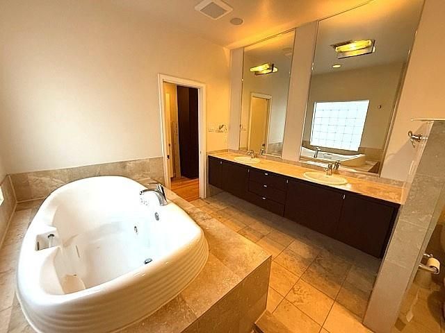 4243 Purdue Street C, Houston, TX 77005