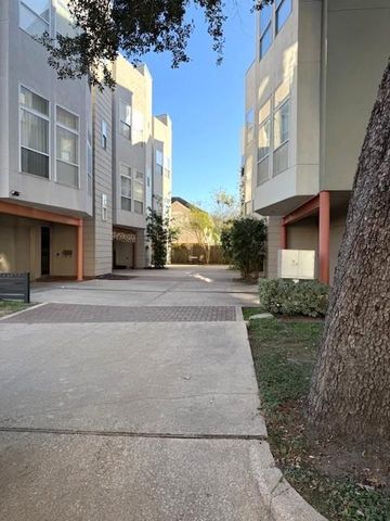 4243 Purdue Street C, Houston, TX 77005