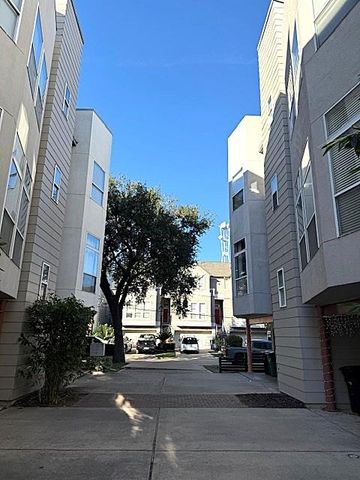 4243 Purdue Street C, Houston, TX 77005