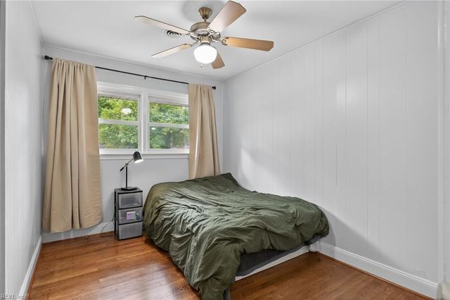 47 Edgemoor DR, Newport News, VA 23603