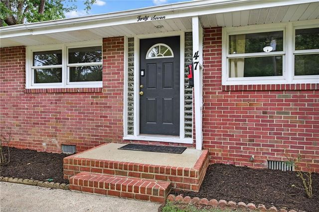 47 Edgemoor DR, Newport News, VA 23603