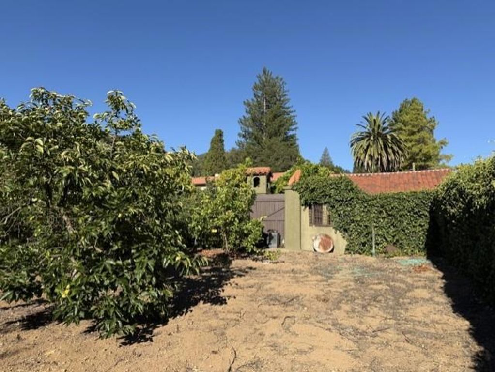 Image 3 of property listing at Overlook Road, Los Gatos, CA 95030