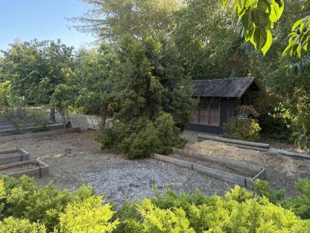 Image 4 of property listing at Overlook Road, Los Gatos, CA 95030