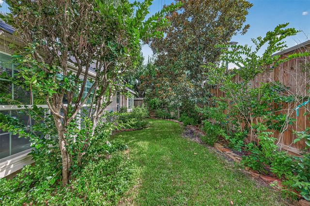 1438 Forest Home Drive, Houston, TX 77077