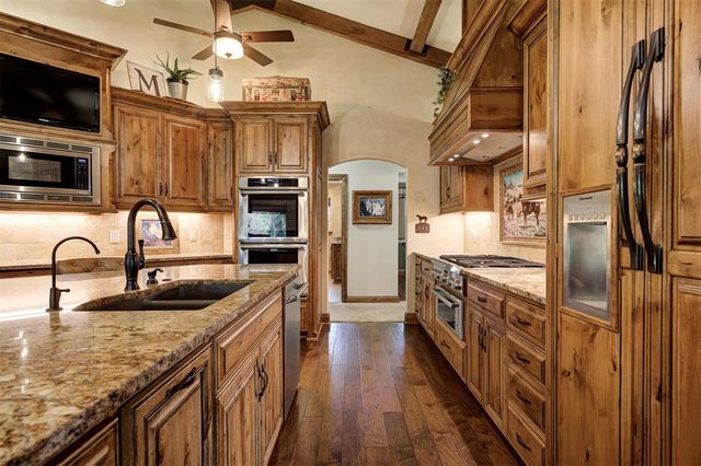 6001 Jarrell Lane, Edmond, OK 73034