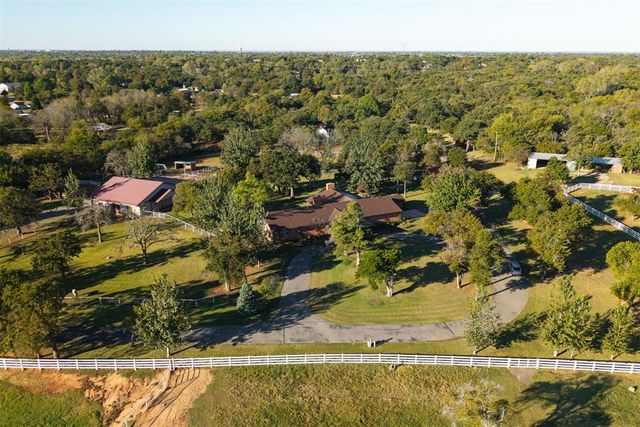 6001 Jarrell Lane, Edmond, OK 73034