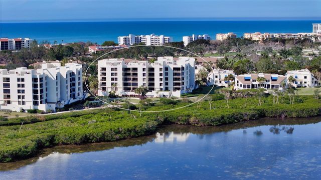 1932 HARBOURSIDE DRIVE 244, Longboat Key, FL 34228
