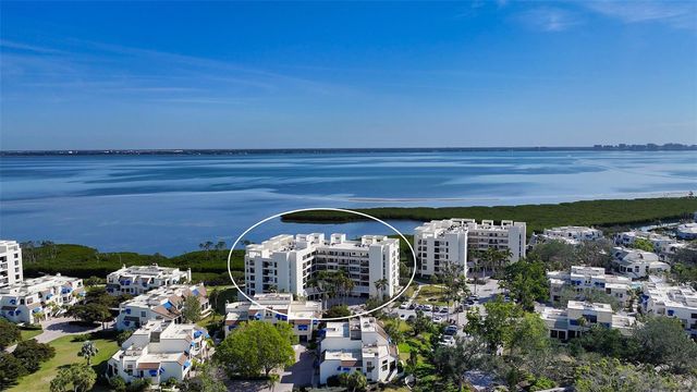 1932 HARBOURSIDE DRIVE 244, Longboat Key, FL 34228