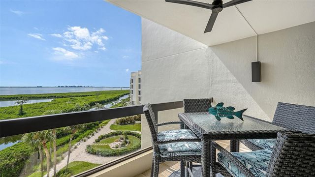 1932 HARBOURSIDE DRIVE 244, Longboat Key, FL 34228