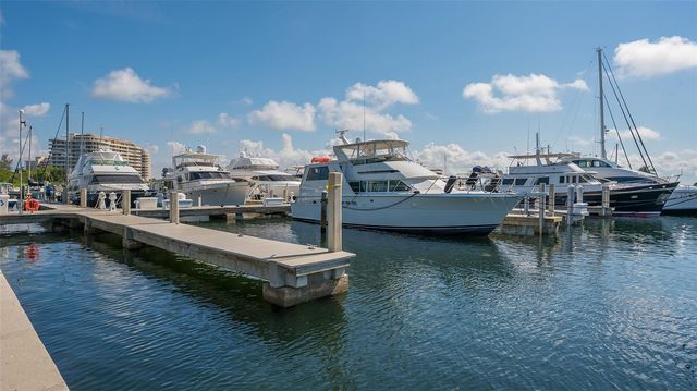 1932 HARBOURSIDE DRIVE 244, Longboat Key, FL 34228