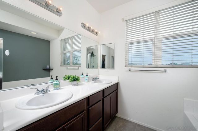 1345 Santa Diana Unit 5, Chula Vista, CA 91913