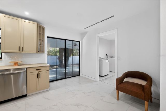 320 PHEASANT CIRCLE, Brandon, FL 33510