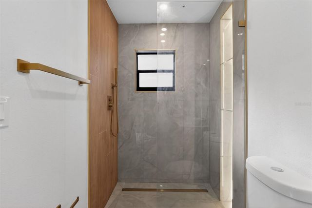 320 PHEASANT CIRCLE, Brandon, FL 33510