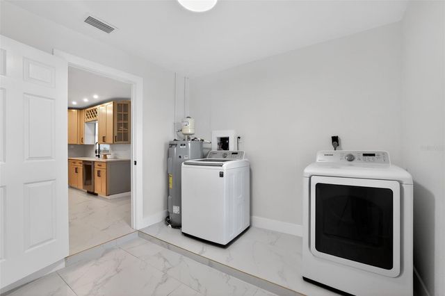 320 PHEASANT CIRCLE, Brandon, FL 33510