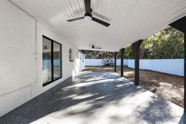 320 PHEASANT CIRCLE, Brandon, FL 33510