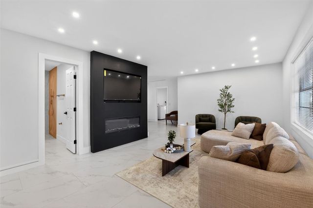 320 PHEASANT CIRCLE, Brandon, FL 33510