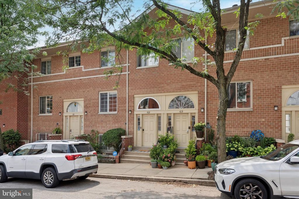 700 N PENNOCK ST #C102, Philadelphia, PA 19130