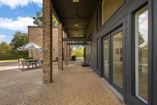 12032 C R 461, Lindale, TX 75771