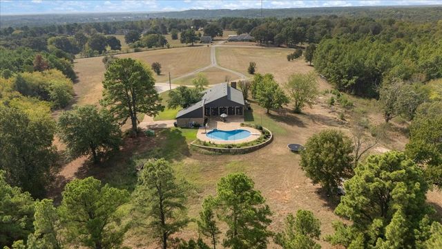 12032 C R 461, Lindale, TX 75771