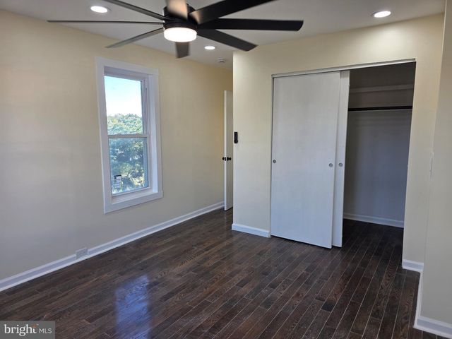 6 RHODES AVE, Collingdale, PA 19023