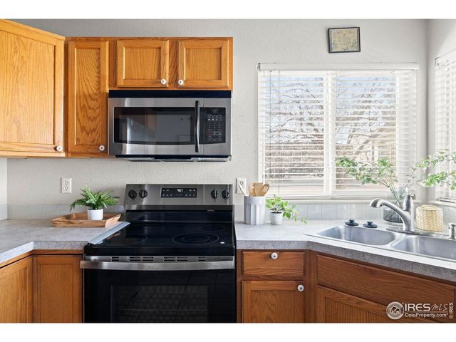 1372 Lavender Ct, Loveland, CO 80537