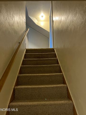 713 East Street, Liberty Center, OH 43532