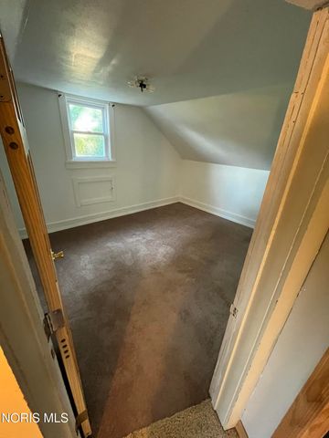 713 East Street, Liberty Center, OH 43532