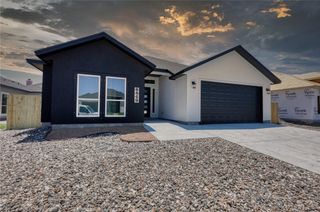 6849 La Salle Dr, Corpus Christi, TX 78414
