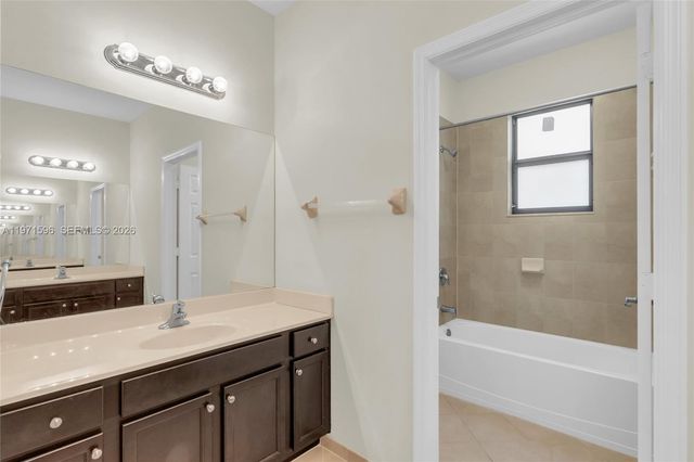 11606 SW 234th St, Homestead, FL 33032