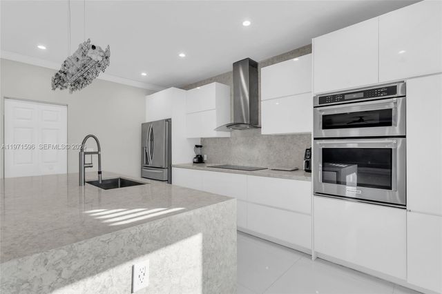 11606 SW 234th St, Homestead, FL 33032